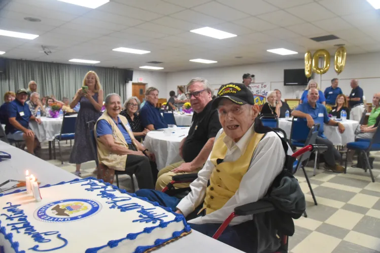WWII veteran celebrates 100th birthday